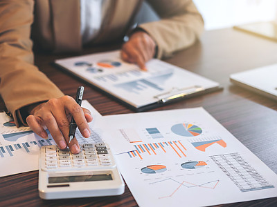 대표 급여 낮추면 세무조사 직행! 급여와 법인카드의 위험한 연결고리